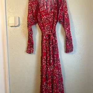 Knox Rose Red and White Floral Long Sleeve Dress